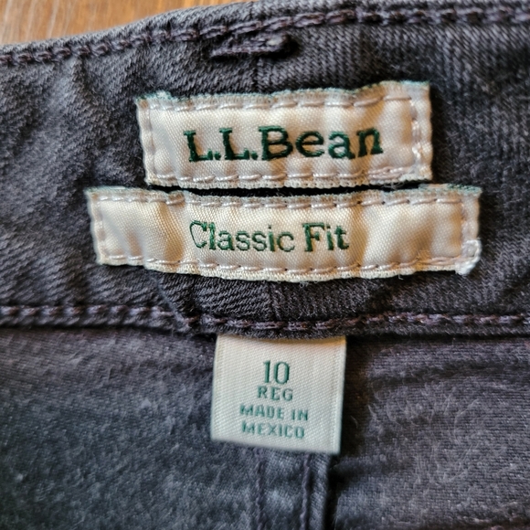 L L. Bean Classic Fit Straight Leg Black Denim Jean Pants - Picture 3 of 7